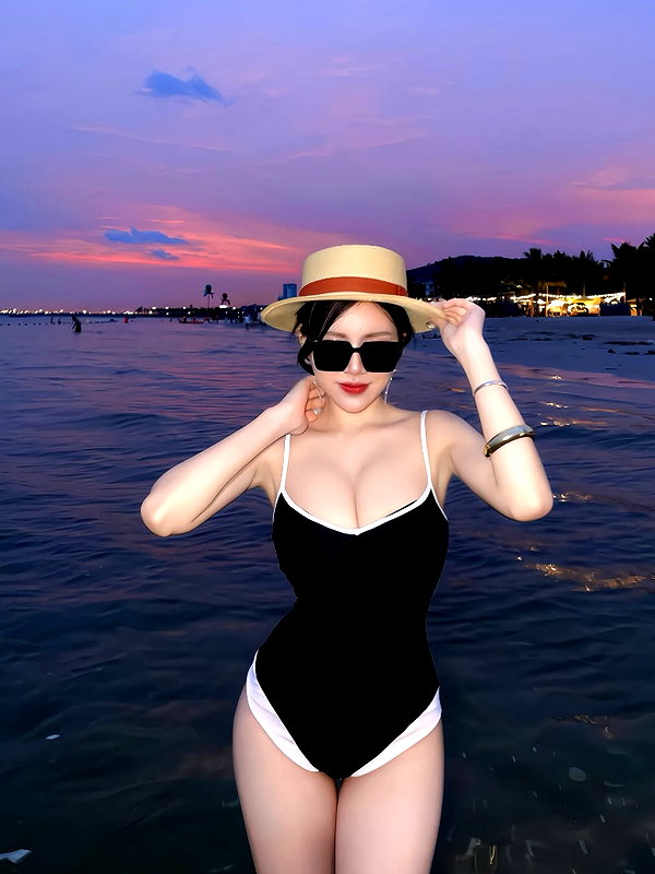 lyhythuedoxinh instagram image archive image