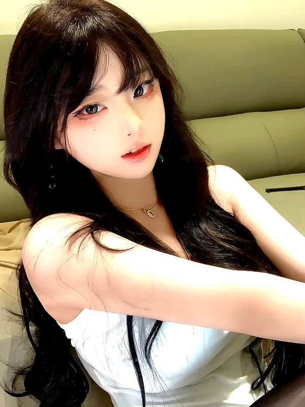 yingyinng_ instagram image archive image