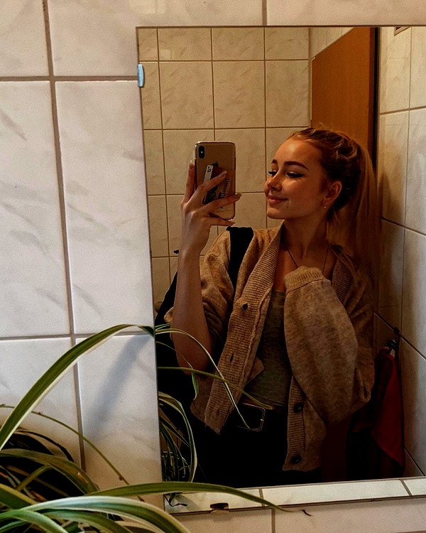 lilih instagram image archive image