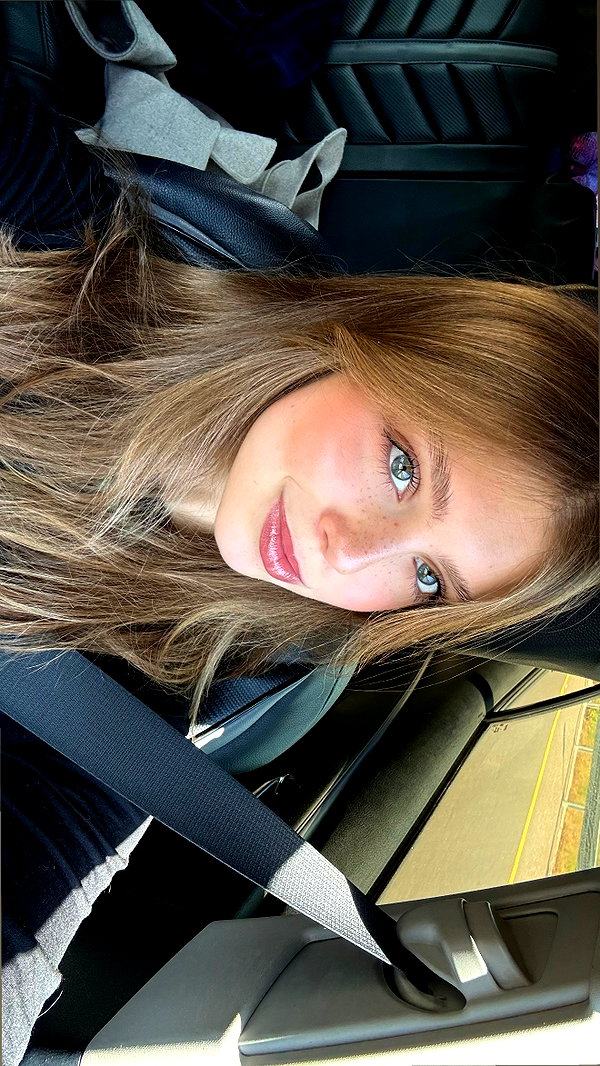mishel_d_ instagram image archive image