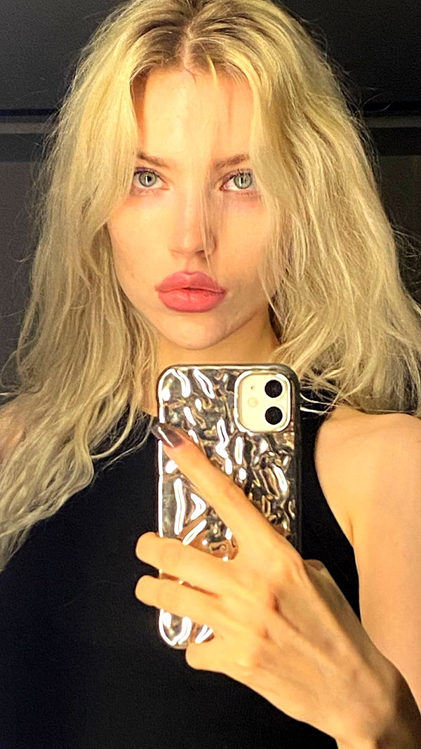 alien.hanna instagram image archive image