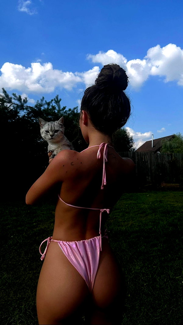 enikeeva_aliya instagram image archive image