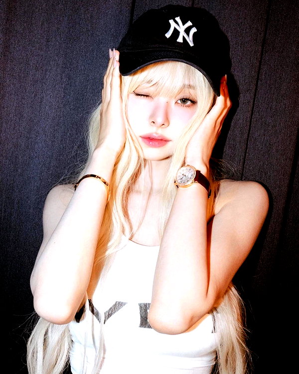 dear.zia instagram image archive image