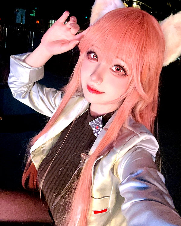 xier_cos instagram image archive image