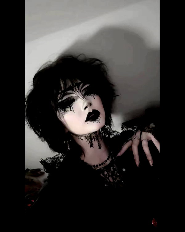darkblueyoshii instagram image archive image