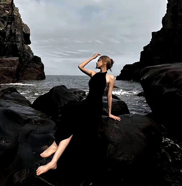 lyhythuedoxinh instagram image archive image
