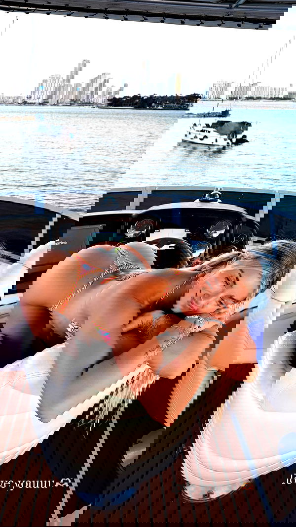 therealbrittfit therealbrittfit archive image