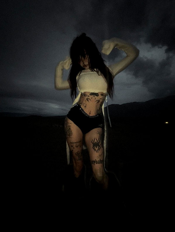 zommmbri instagram image archive image