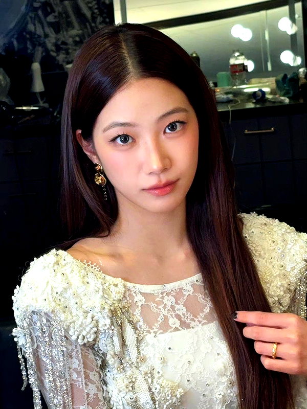 zuhazana instagram image archive image