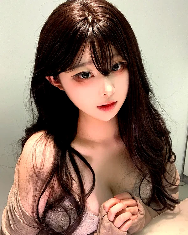yingyinng_ instagram image archive image