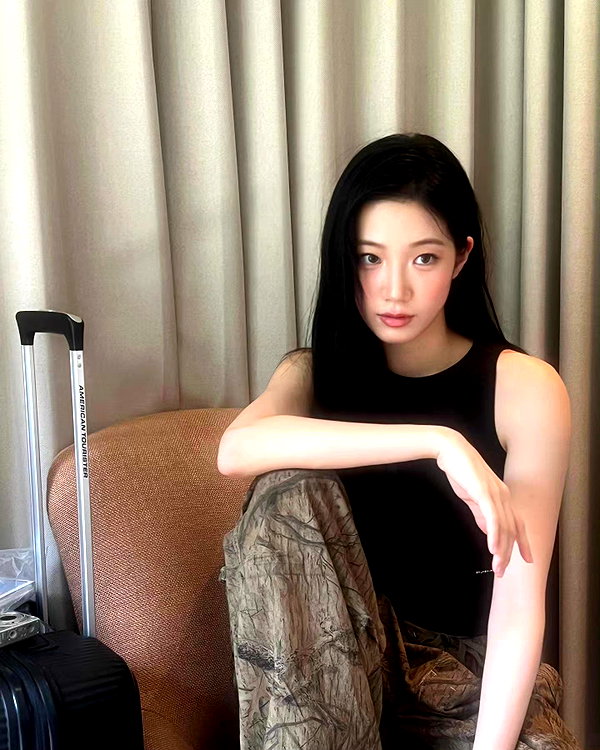 zuhazana instagram image archive image