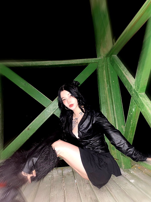 madamist_ instagram image archive image