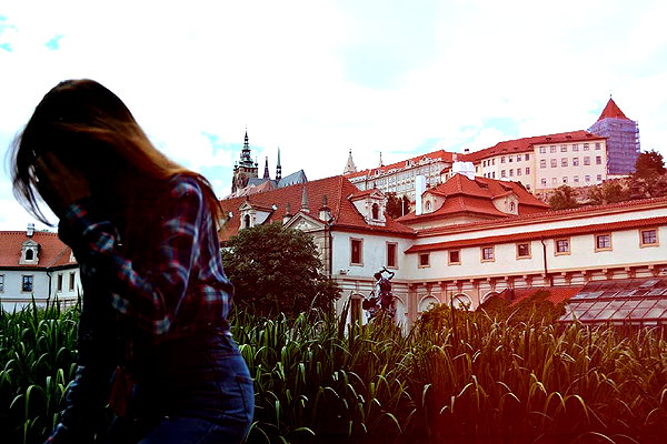 liiin.sun instagram image archive image