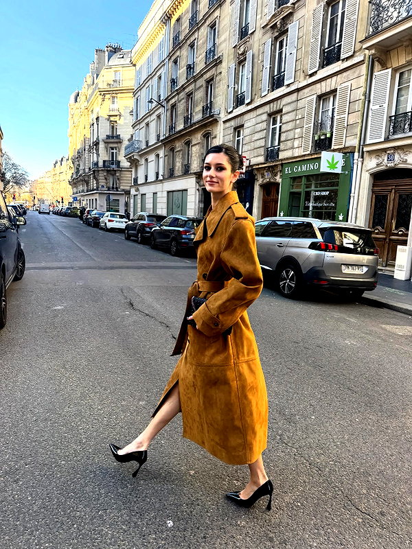 reneeebeller instagram image archive image