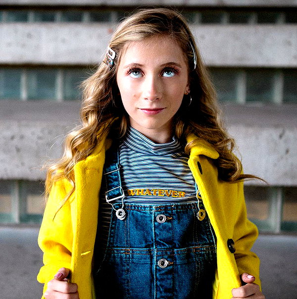 ellianawalmsley instagram image archive image