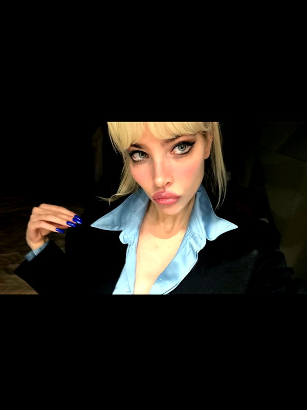 anya4everr instagram image archive image