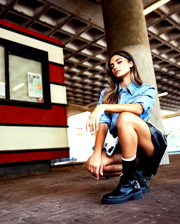 shahar__hauon instagram image archive image