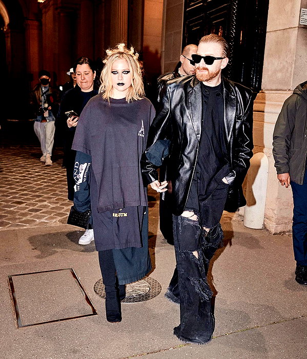 avrillavigne instagram image archive image