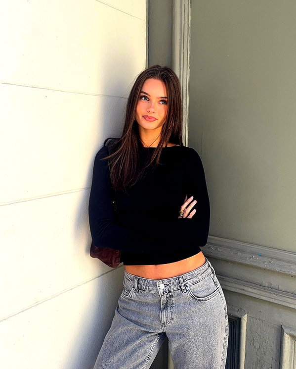 emmaaurora instagram image archive image
