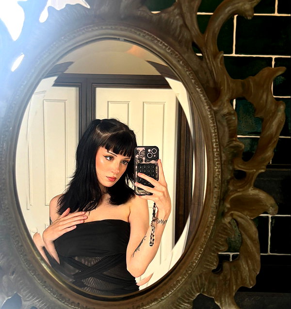 scarlett_ichor instagram image archive image