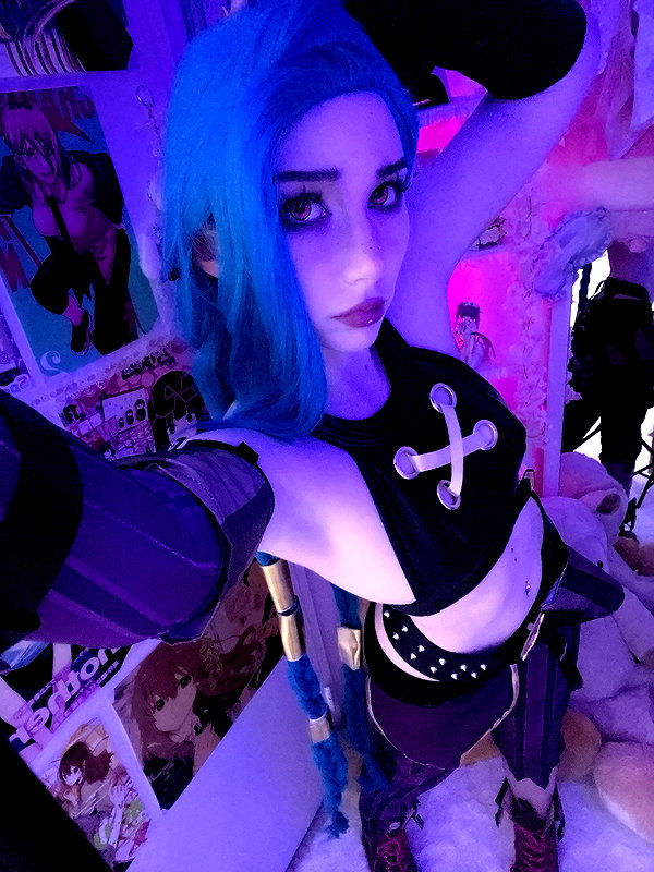 danielle.mercedie instagram image archive image
