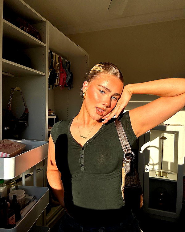 sophadophaa_ instagram image archive image