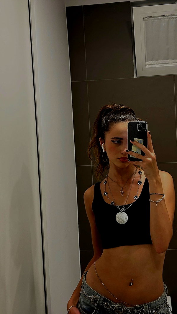 martinagiiuliani instagram image archive image