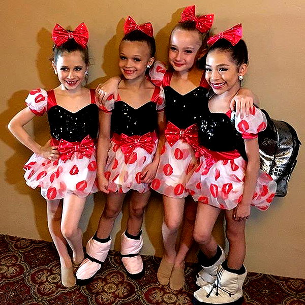 ellianawalmsley instagram image archive image