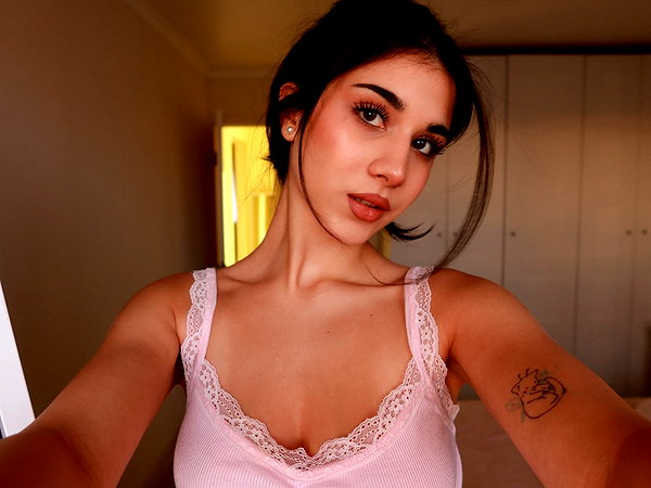 owlydiaa instagram image archive image