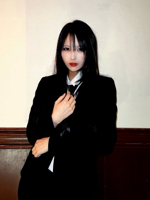 yamikumo_leisa instagram image archive image