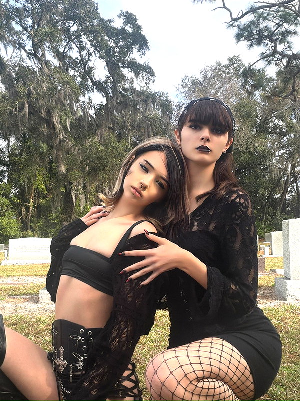 love_graves__ archive image