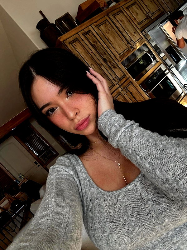 aishahsofey instagram image archive image