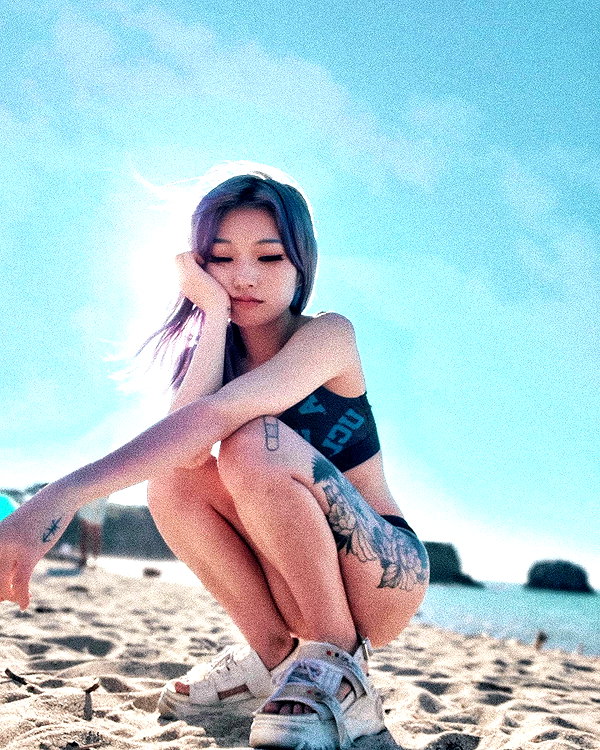 atlaseuu instagram image archive image