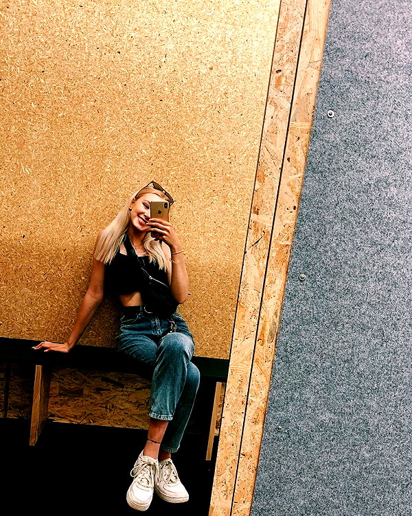 lilih instagram image archive image