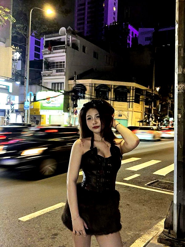 lyhythuedoxinh instagram image archive image