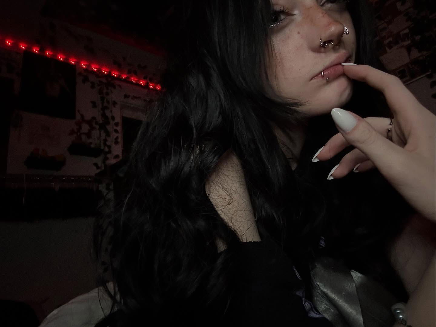 _animechika_ instagram image archive image