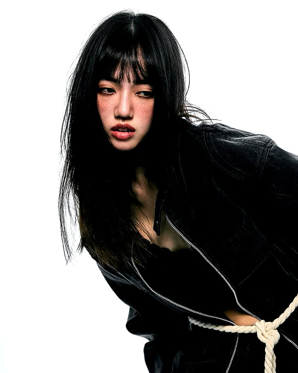a.tinn___ instagram image archive image