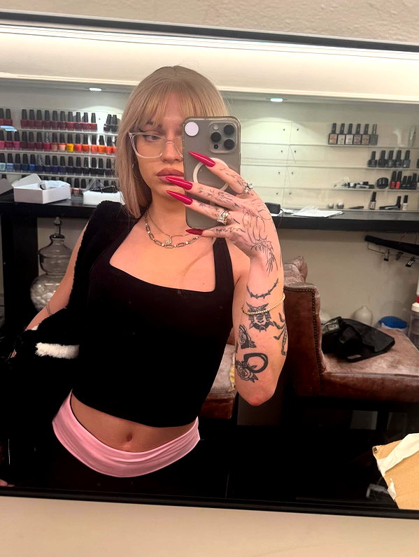 theonlyantonia instagram image archive image