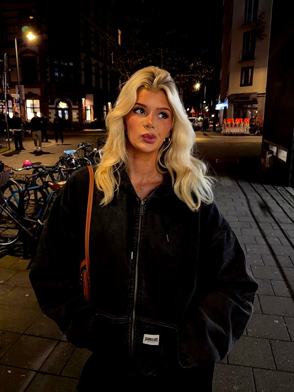 sophiecharlotth instagram image archive image