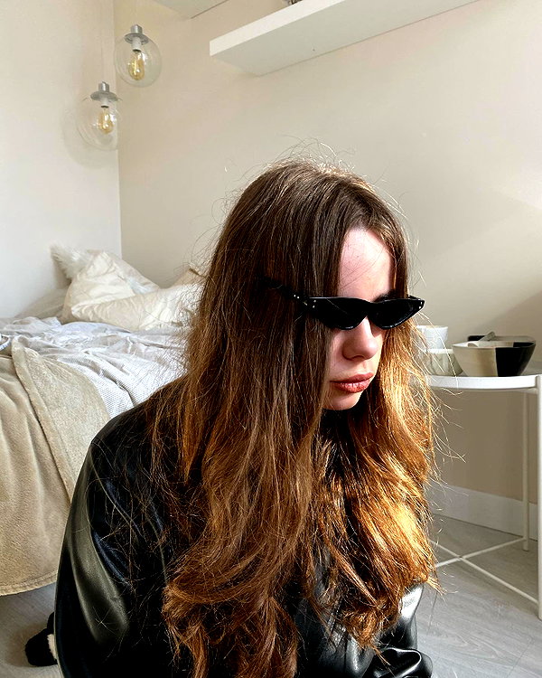 veroni22ka instagram image archive image