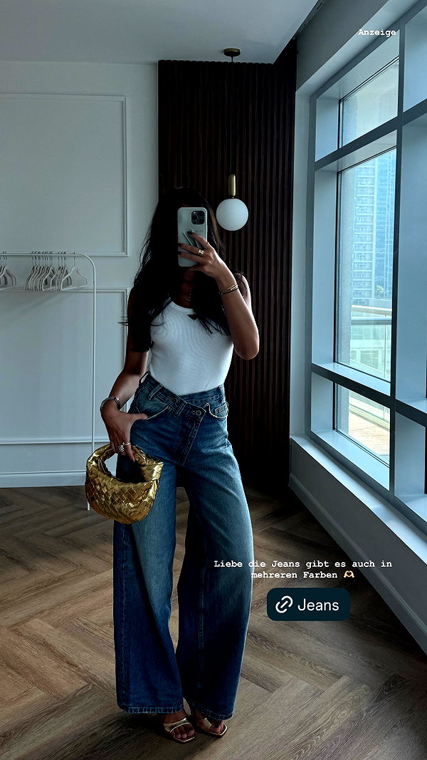 zoeliss instagram image archive image