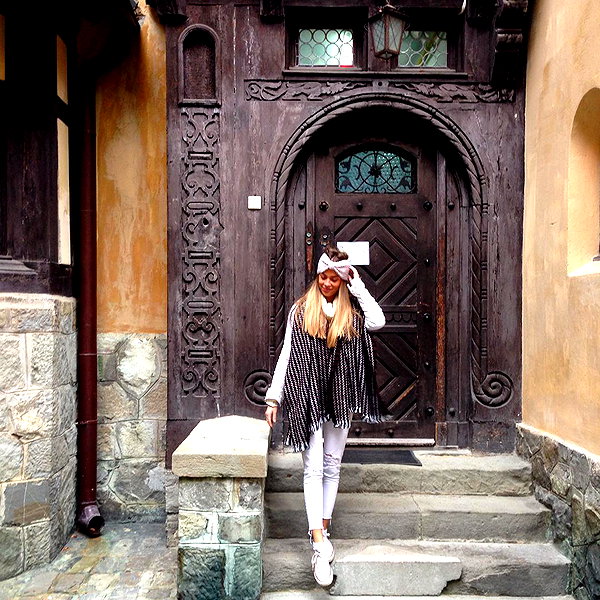 barzomer instagram image archive image