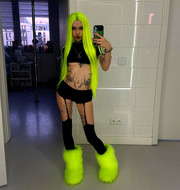 aleksaoaa instagram image archive image