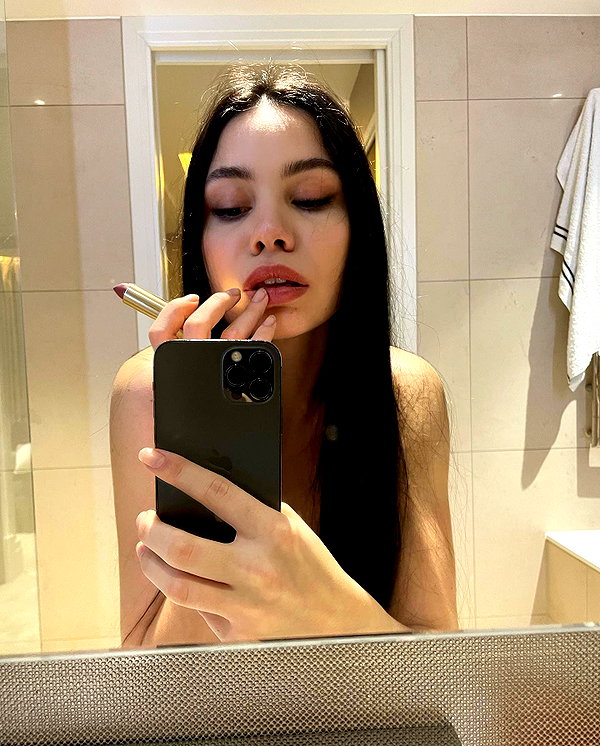 ninastodden instagram image archive image