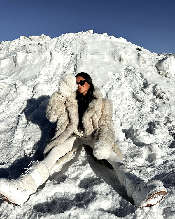 zoeliss instagram image archive image