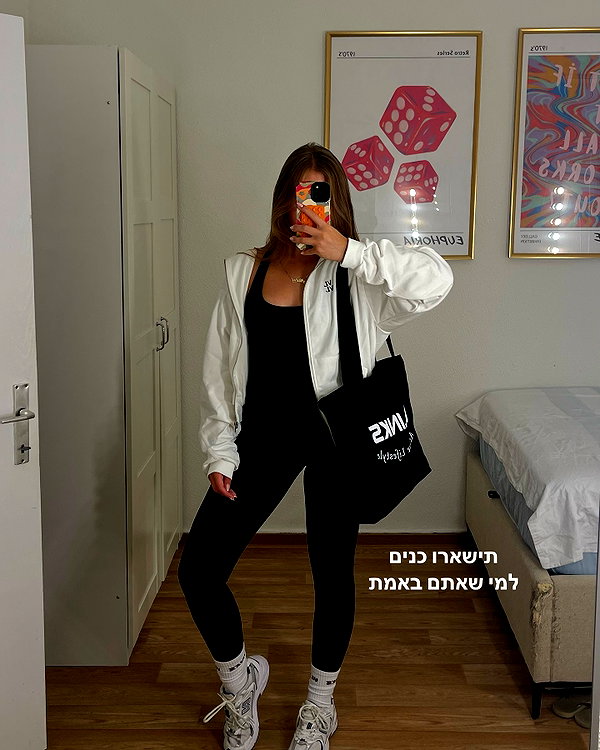 mishel_d_ instagram image archive image