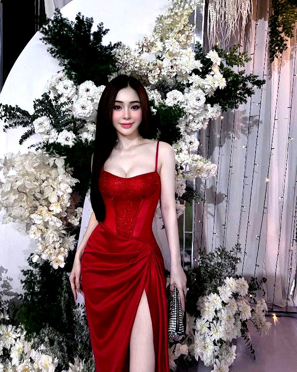 lyhythuedoxinh instagram image archive image
