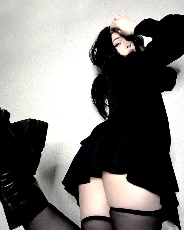 daaarkina instagram image archive image