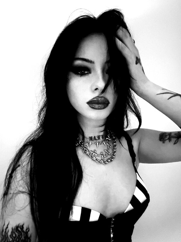 amberxswain instagram image archive image