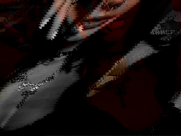 _animechika_ image ~ Altpins